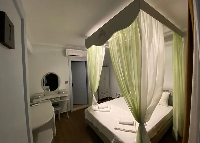 Mara Köy ıçi Luxury Alaçatı Alojamento de Acomodação e Pequeno-almoço